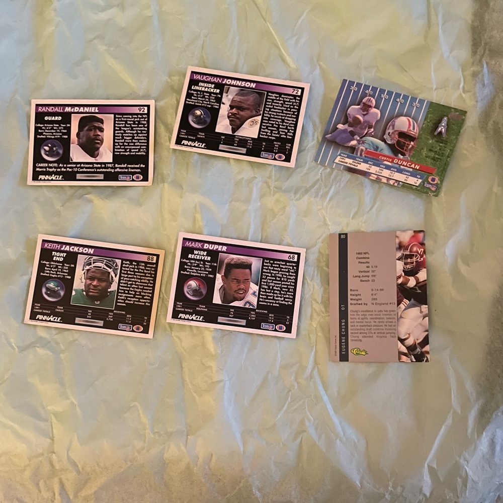 Assorted Football 🏈 Cards - Picture 3 of 8